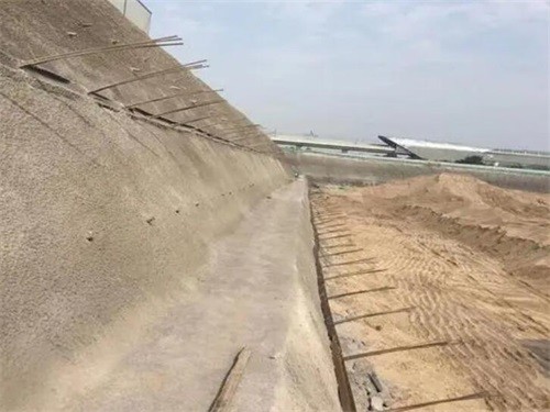 瀍河回族河道边坡加固